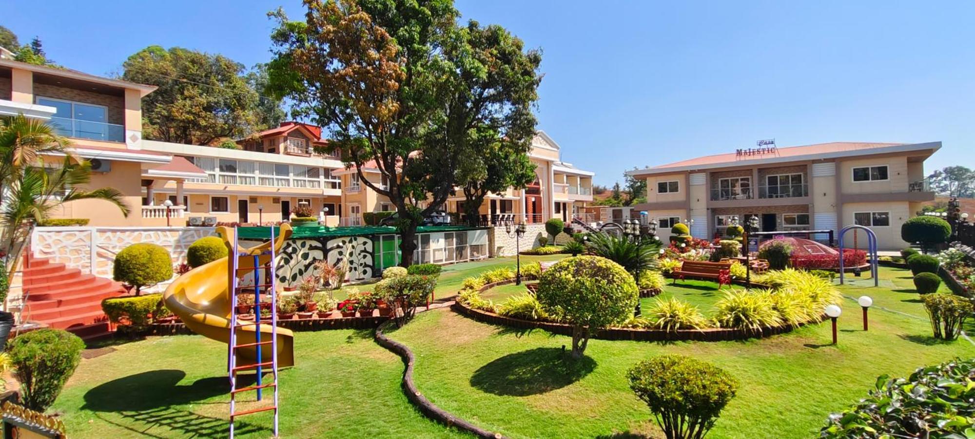 Casa Majestic Resort & Spa , Panchgani Exterior foto